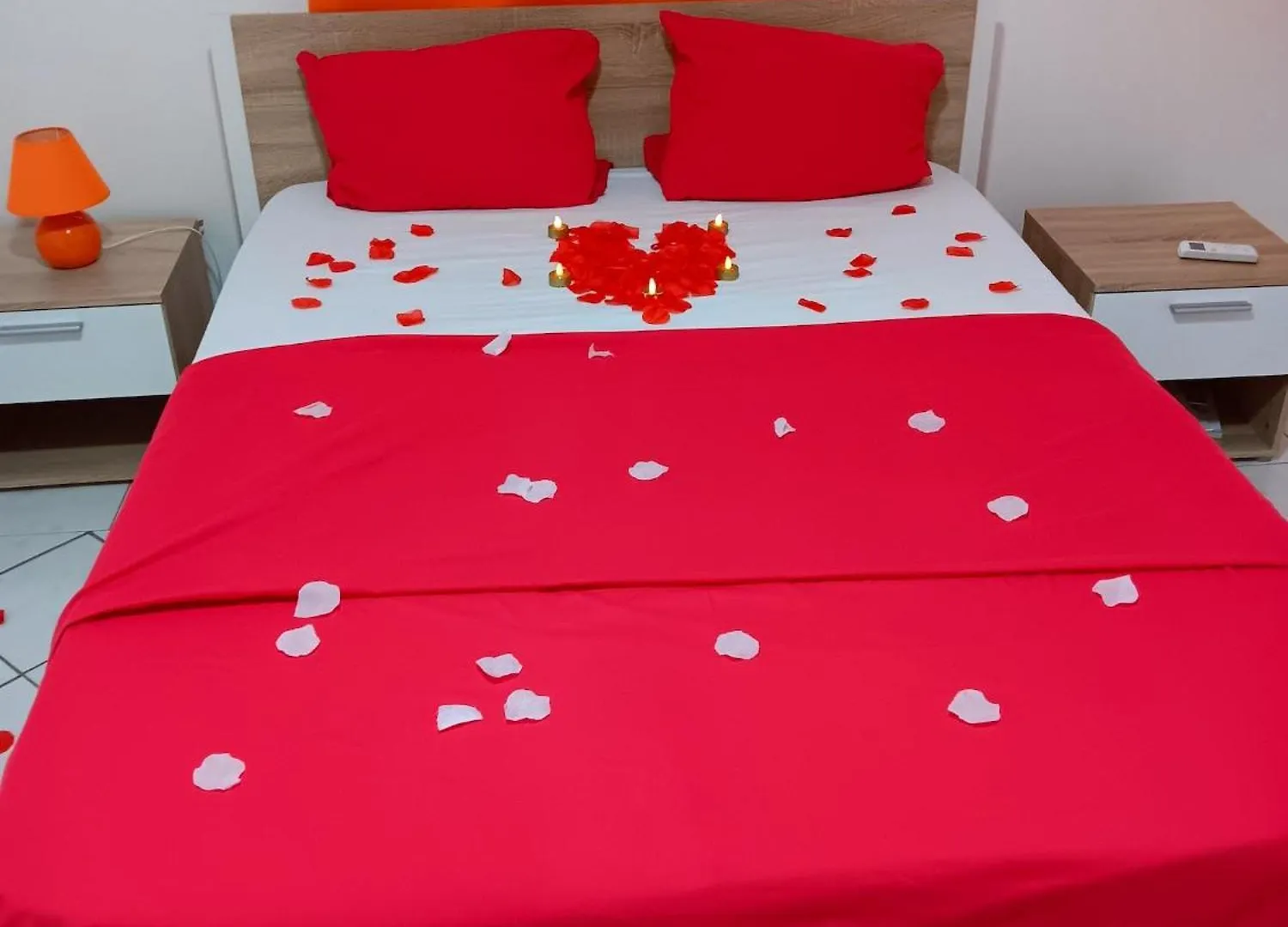 Maison De Charme A Petit Bourg Avec Piscine Partagee Пети-Бур